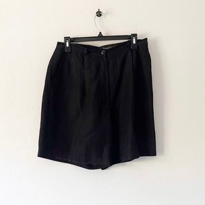 Silk and Linen Blend Black Burmuda Short Size 12